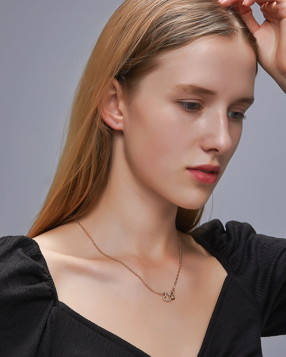 Love Temperament Double Peach Heart Pendant Clavicle Chain