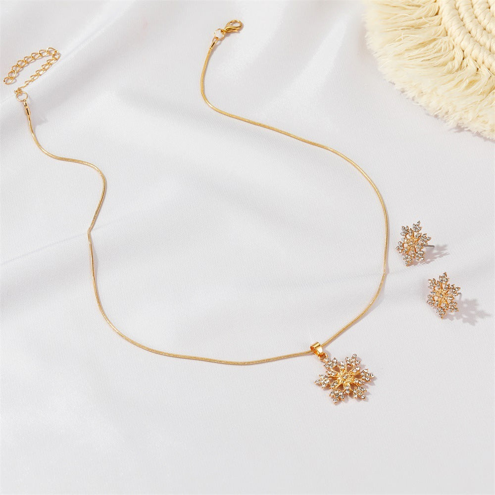3pcs Snowflake Necklace Set
