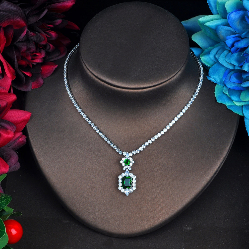 Dark Green Necklace Set