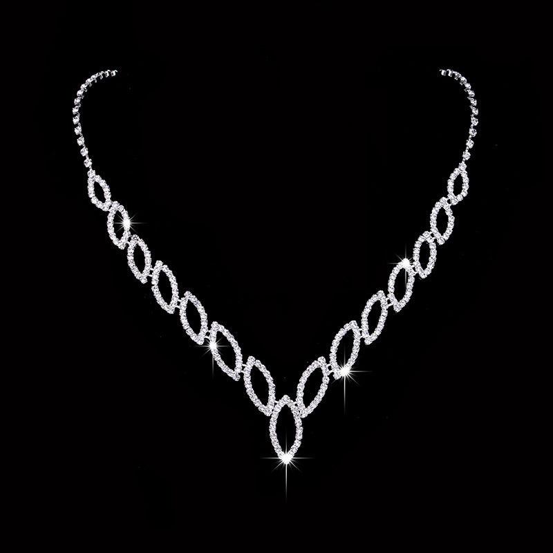 Classic jewelry set