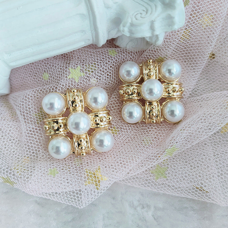 Pearl Metal Silver Pin Earrings