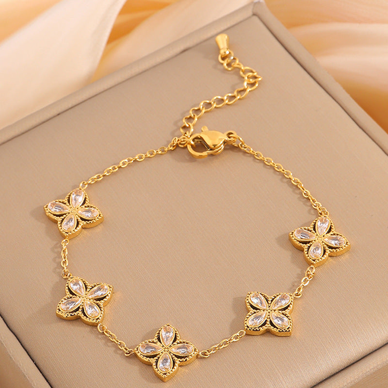 Zircon Women's High-grade Clover Light Luxury Bracelet