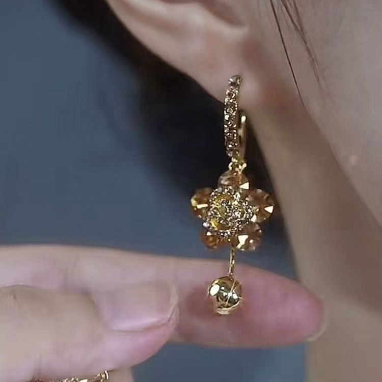 Brown Crystal Rose Earrings