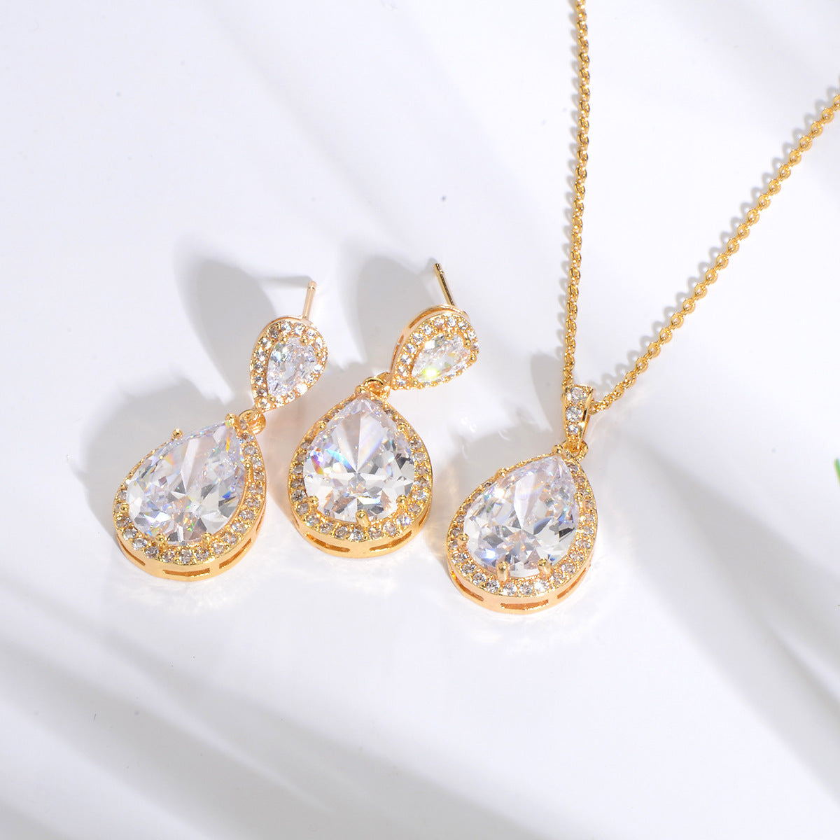 14k Bright Big Zircon Water Drops Necklace Eardrop Set