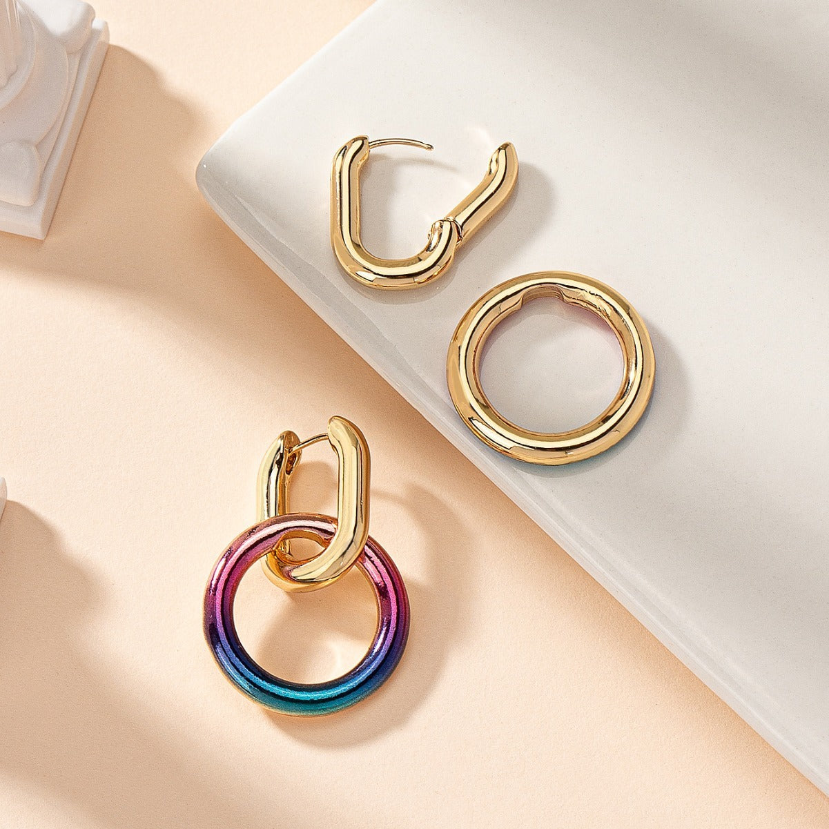 Ring Buckle Circle Patch Earrings Multicolor