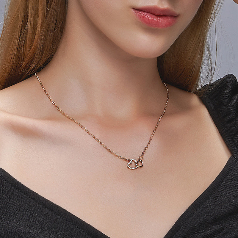 Love Temperament Double Peach Heart Pendant Clavicle Chain