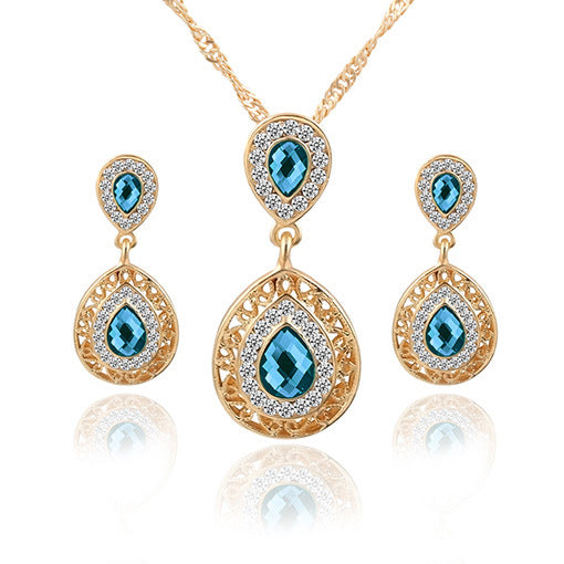 Earring and Necklace Set Combination