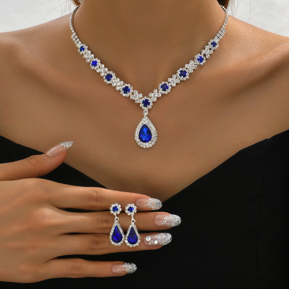 Fashion New Water Drop Necklace set