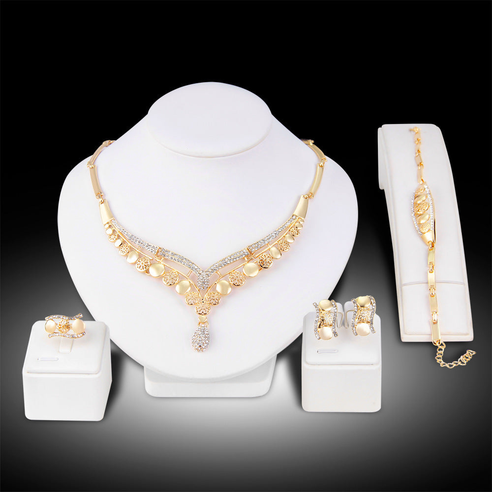 New European And American Exaggerated Jewelry Set