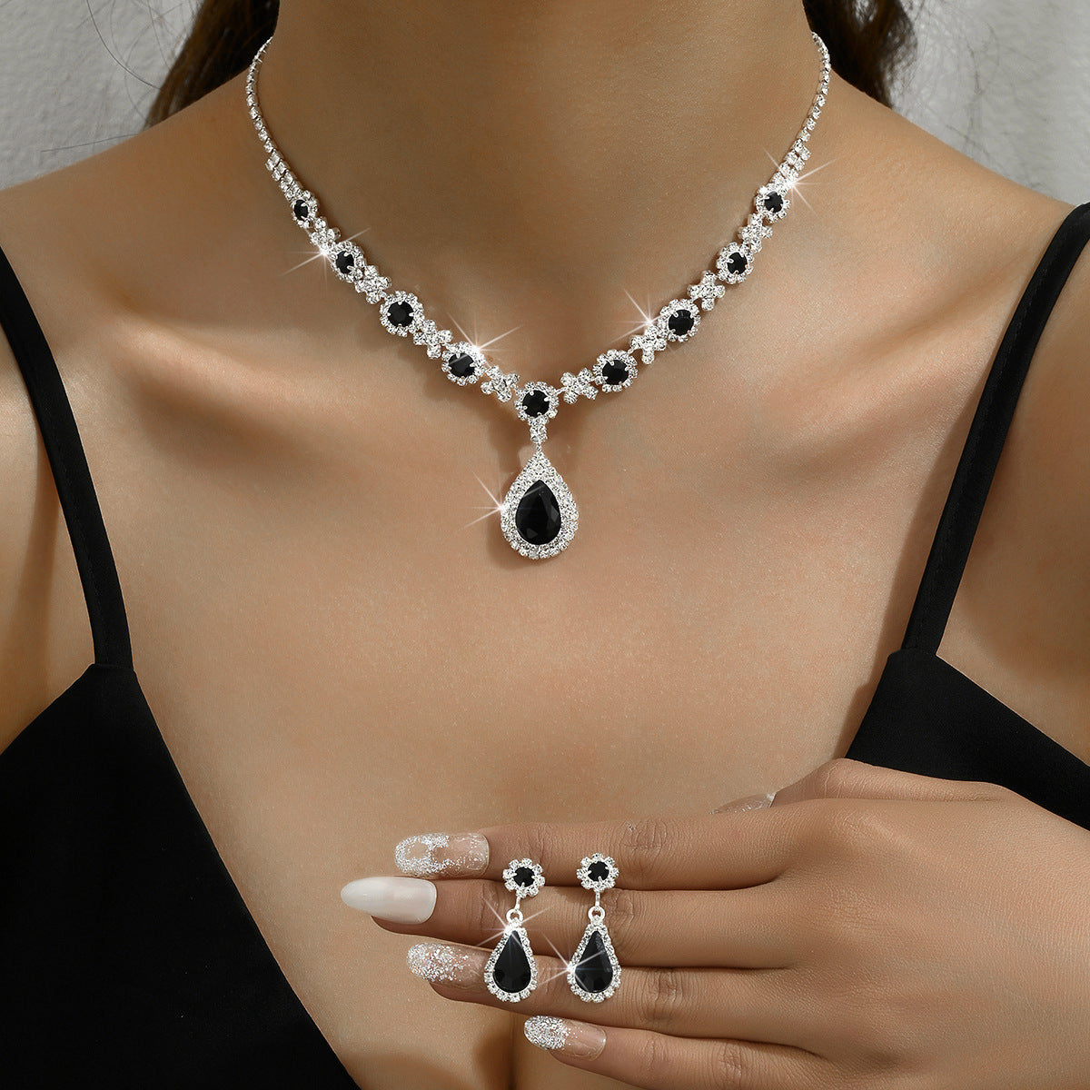 Fashion New Water Drop Necklace set