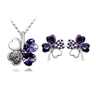 Four-leaf clover crystal necklace set