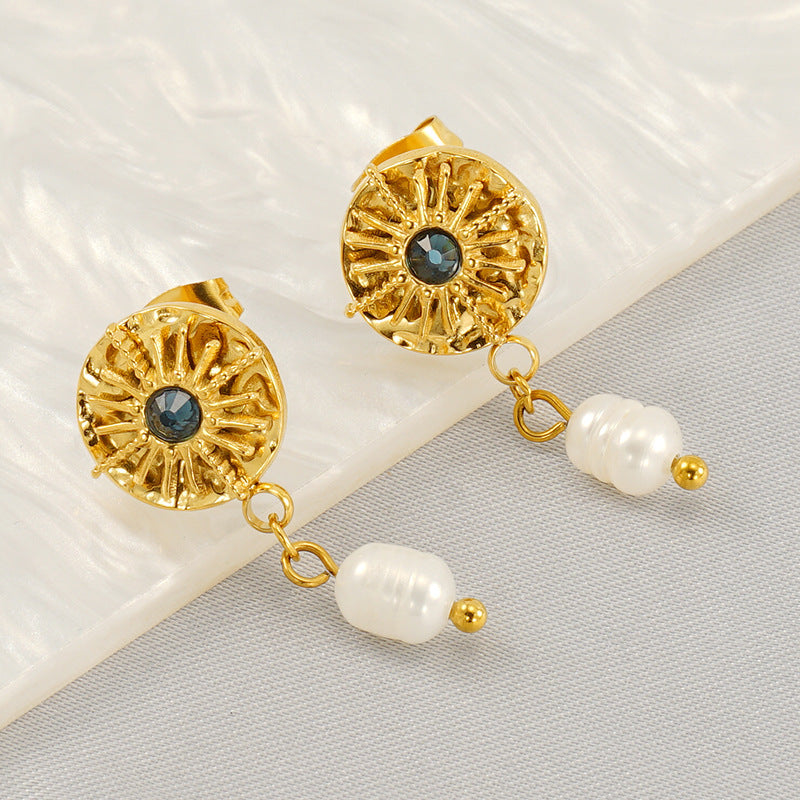 Retro Minority Design Pearl Earrings