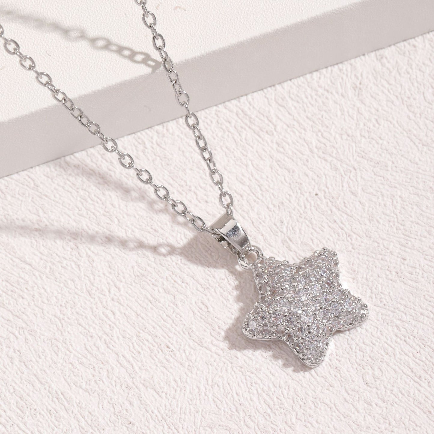 Fashion Zircon Five-pointed Star Pendant Necklace