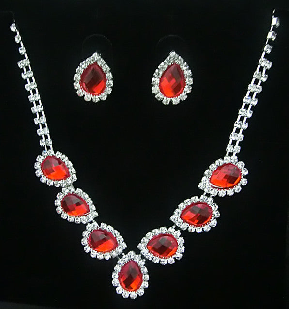 New Color Diamond Necklace Set