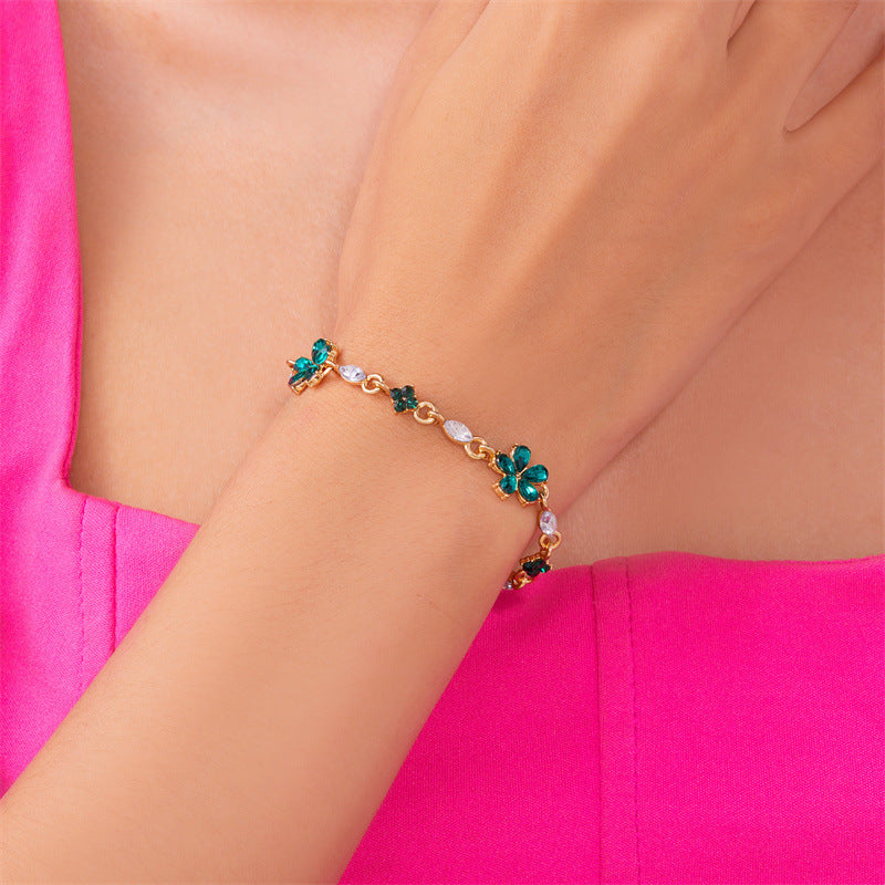 Diamond Small Flower Bracelet