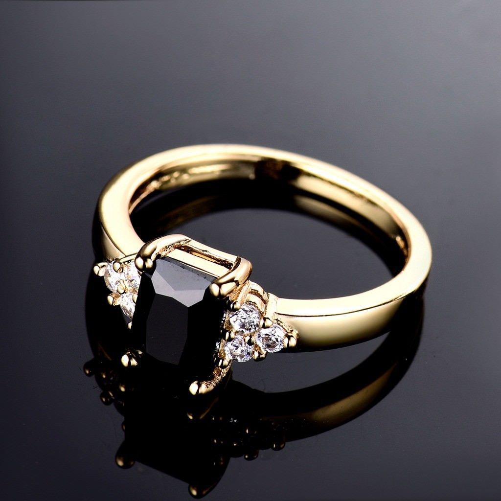 Gold Plated Simulated Zircon Female Ring