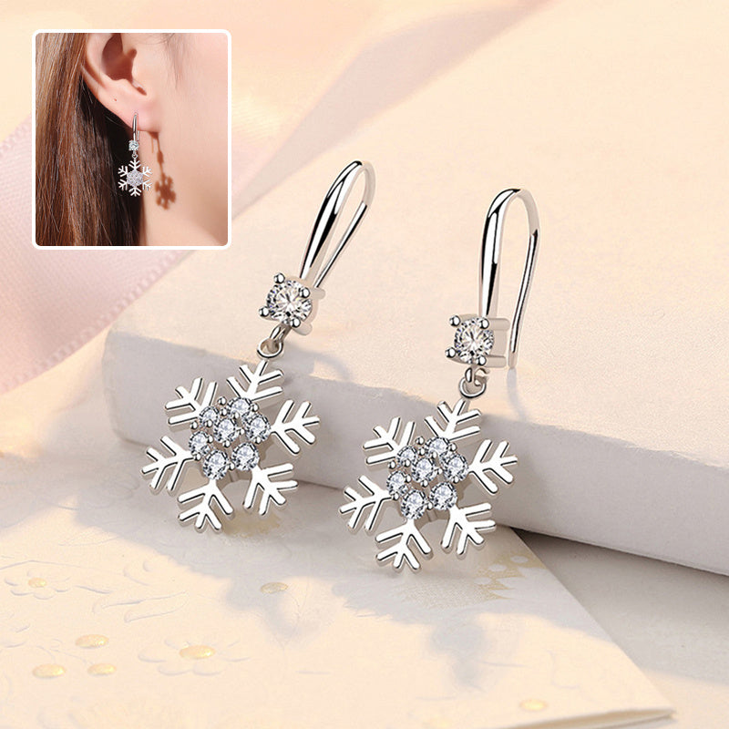 Temperament Snowflake Christmas Earrings