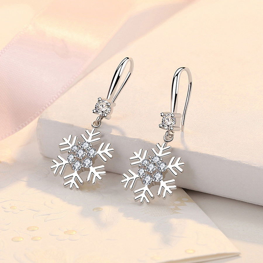 Temperament Snowflake Christmas Earrings