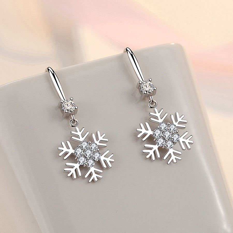 Temperament Snowflake Christmas Earrings