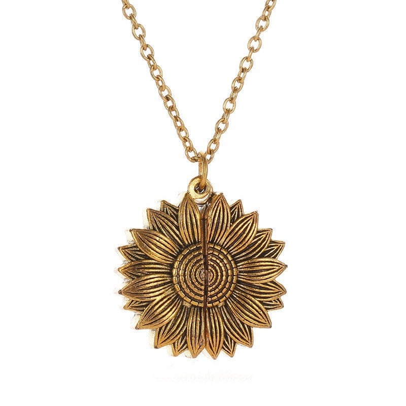 Sunflower Simulation Flower Ornaments Necklace Mother's Day Valentine's Day Christmas Gift