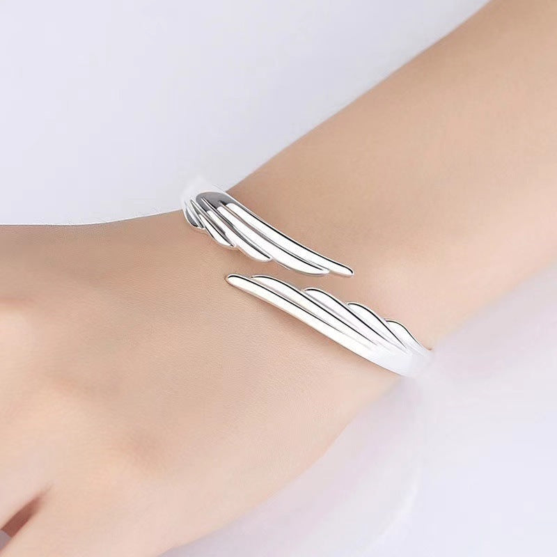 Women's Stylish Opening White Copper Silver-plated Bracelet